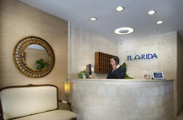 Apartahotel Plaza Florida Suites Santo Domingo recepcion